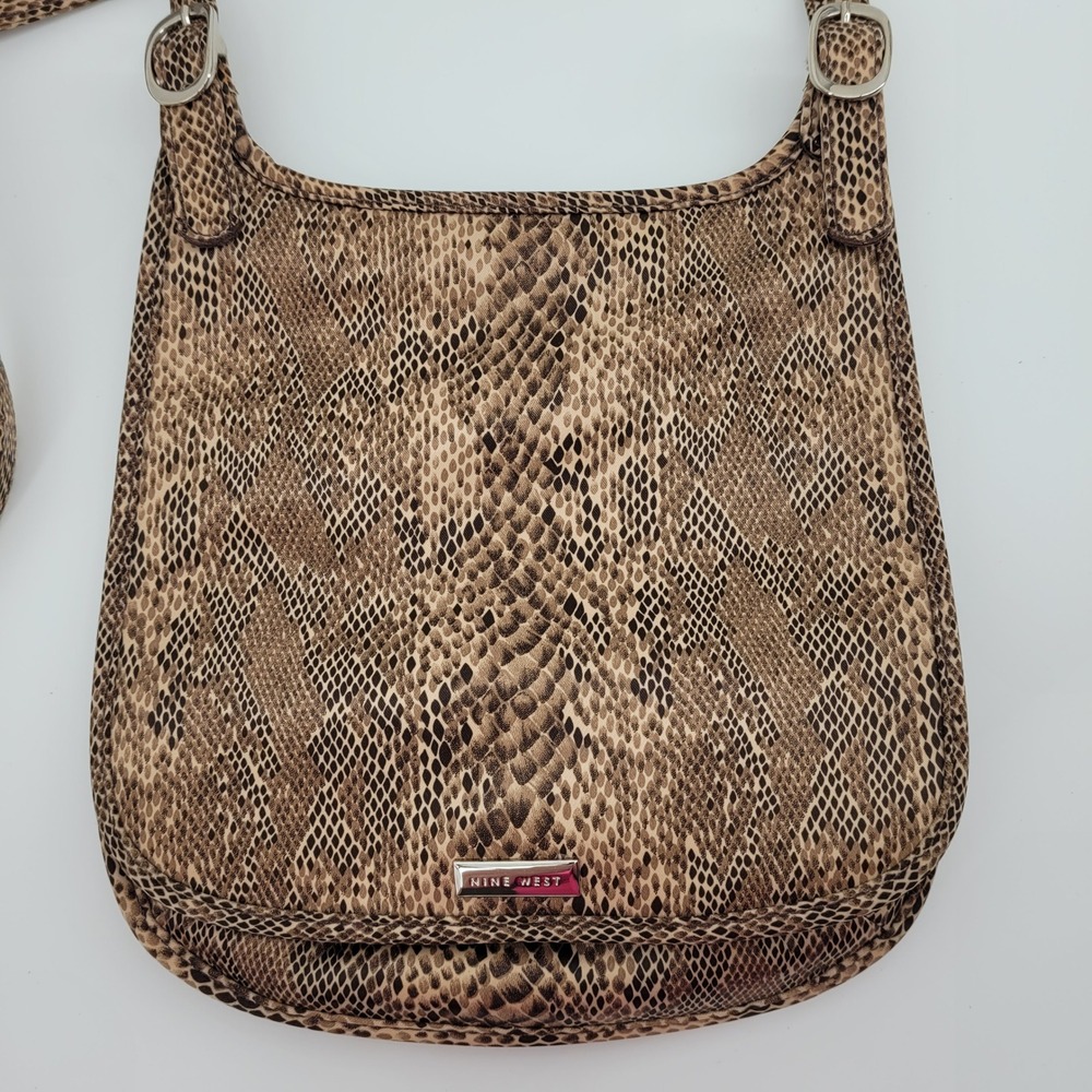 Nine West Womens Brown Snakeskin Print Chic Trendy Crossbody Messenger Bag